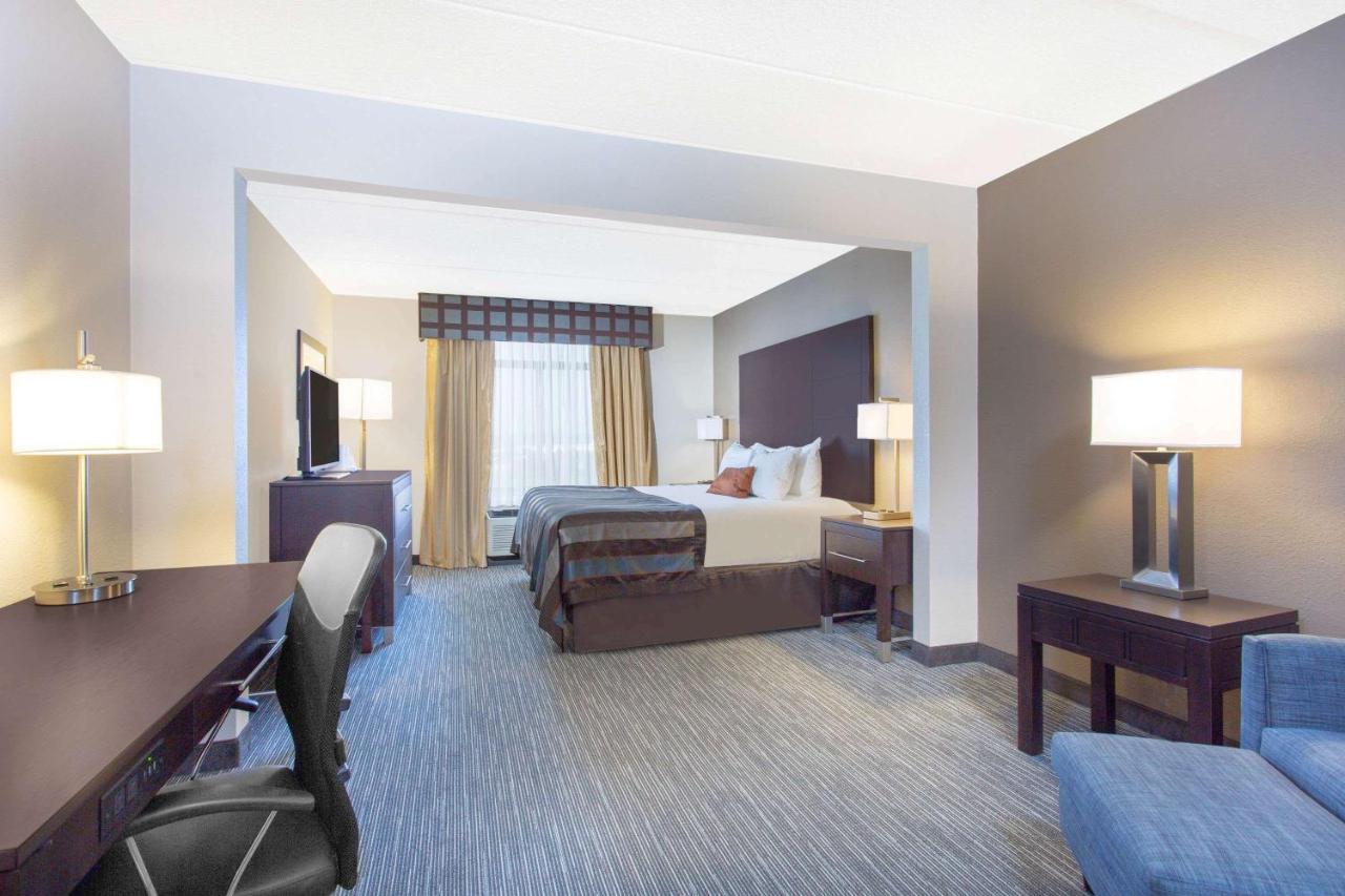 วินเกท บาย วินด์แฮม แมคานิกส์สเบิร์ก/แฮริสเบิร์ก เวสต์ Hotel แมคานิกส์เบิร์ก ภายนอก รูปภาพ